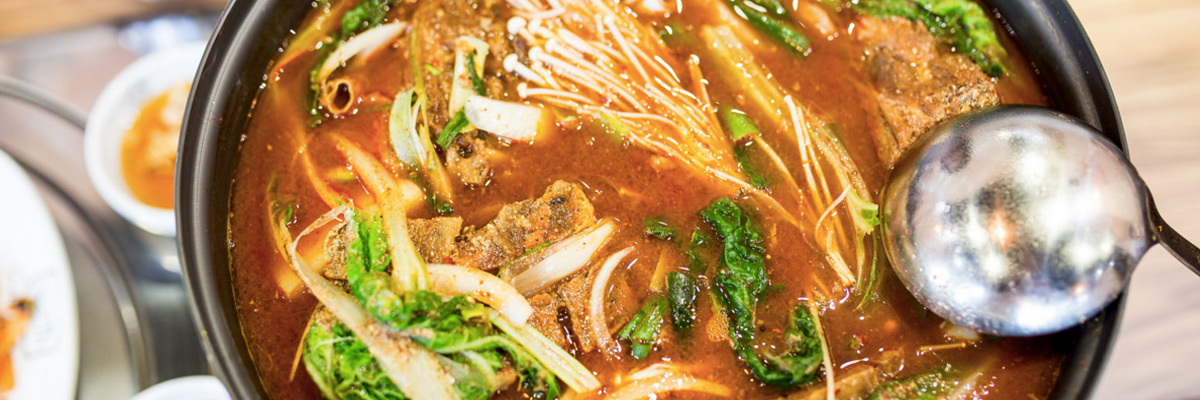 7 горячих азиатских супов для зимнего меню