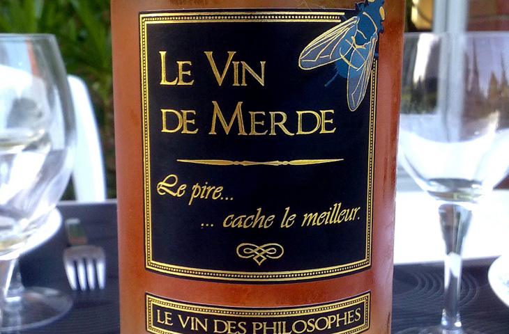 Найдется вина. Самые странные названия вин. «Дерьмовое вино» (le VIN de Merde). Мерде. Странные наименования российских вин.