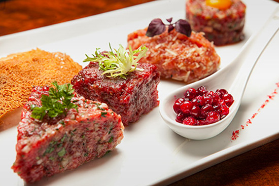 Фестиваль тартаров в «Мясном клубе»