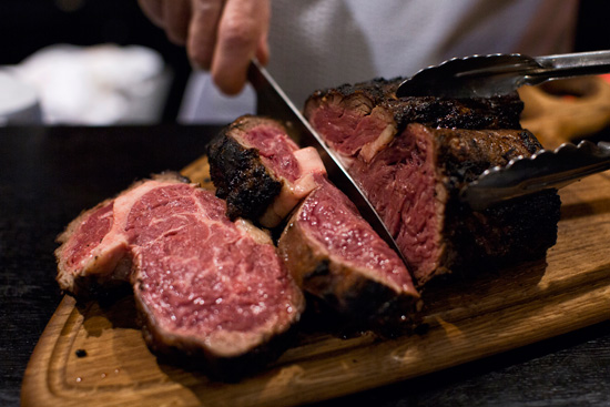 Стейк в золе от ресторана BB Grill