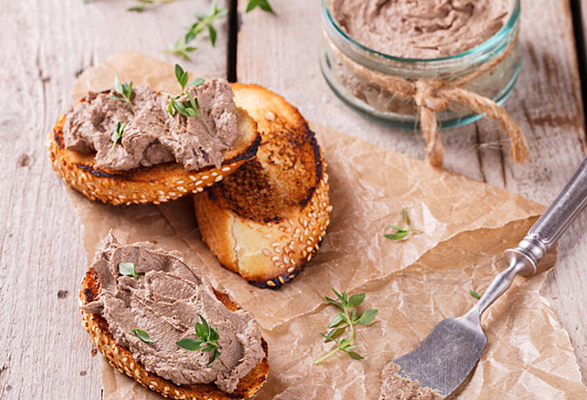 Паштет из куриной печени: рецепт звездного шефа