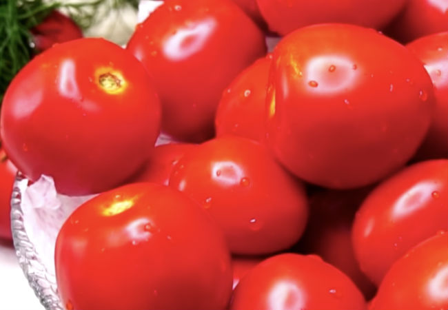 Храним помидоры всю осень и зиму: остаются как с грядки