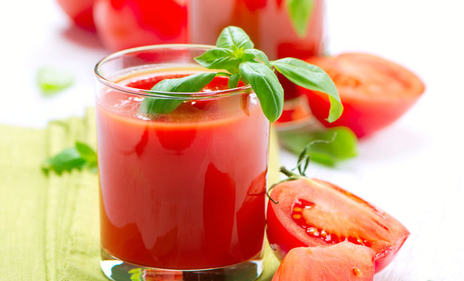 Пьем стакан томатного сока каждый день: приходим в тонус за месяц