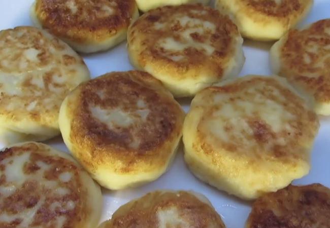 Пачка творога и 2 картофелины: завтрак на всех за минуты готов