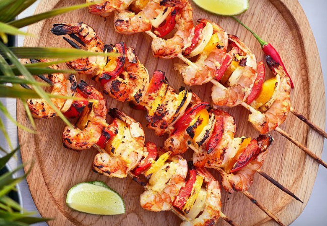 Рыбный шашлык на любой вкус: маринуем креветки, рыбу и морепродукты