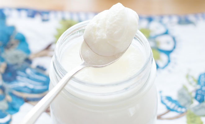 Кастрюля домашнего йогурта: делаем из молока и 2 ложек закваски