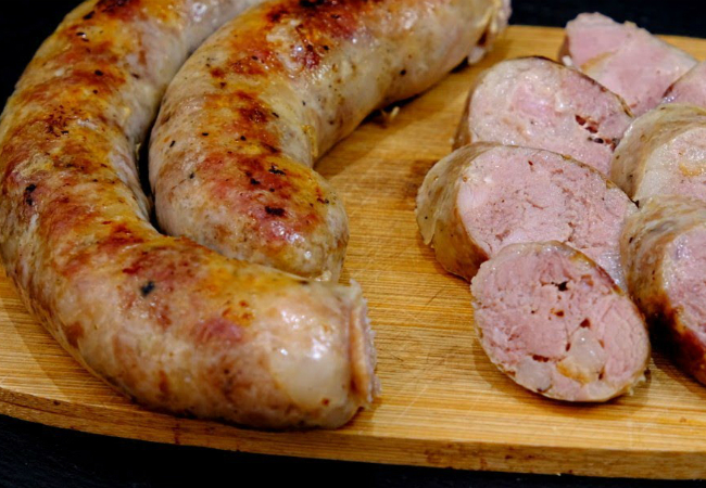 Колбаса домашняя: кладем 100 процентов мяса без лишних добавок