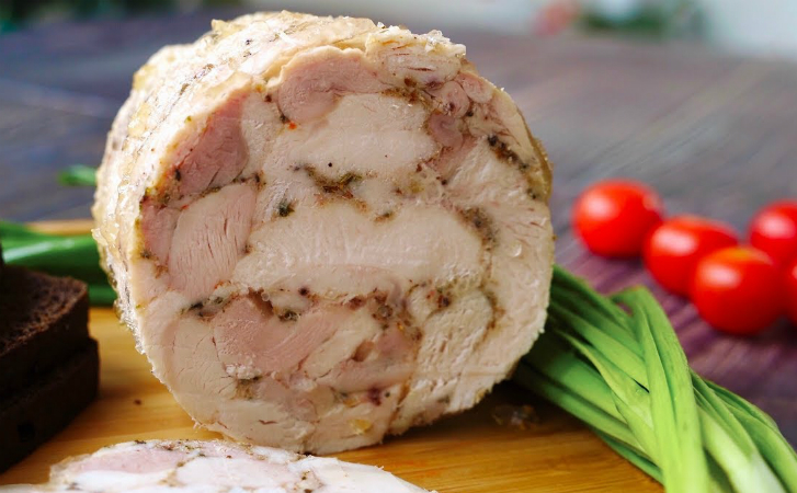 Колбаса без хлопот вкуснее магазинной. Делаем в жестяной банке