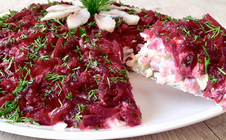 Заменяем шубу Норвежским Капризом: салат сделать проще, а получается вкуснее