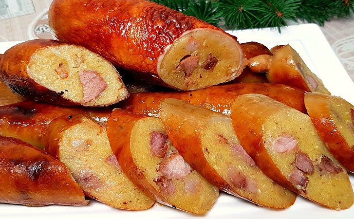Картофельная колбаса на горячее. Расход мяса минимальный, но вкус получается насыщенный