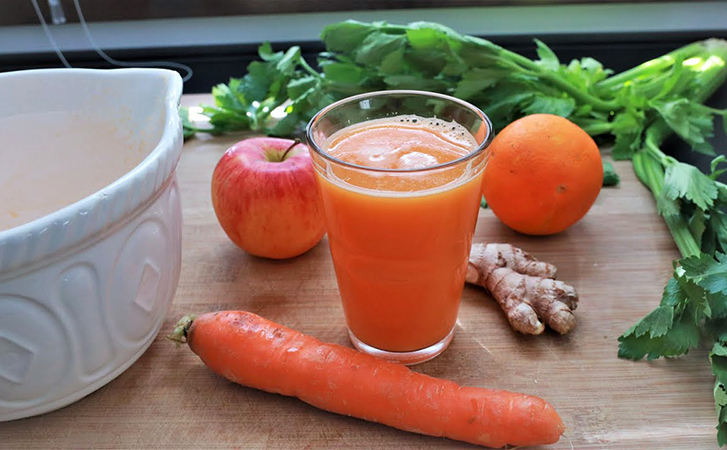 Витаминная «бомба» на каждый день: смешиваем из моркови, имбиря и апельсинов