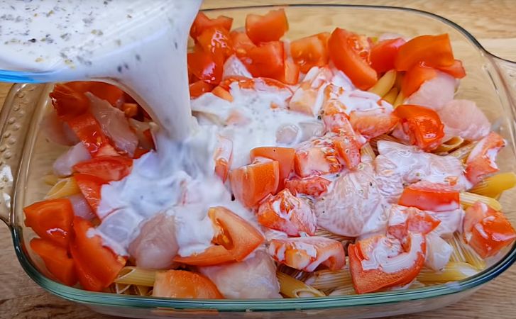Запеканка из куриной грудки. Всего 30 минут и праздничное блюдо готово