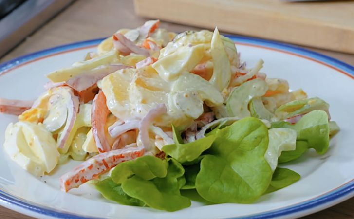 Сытный картофельный салат без грамма мяса. Может быть и салатом, и гарниром