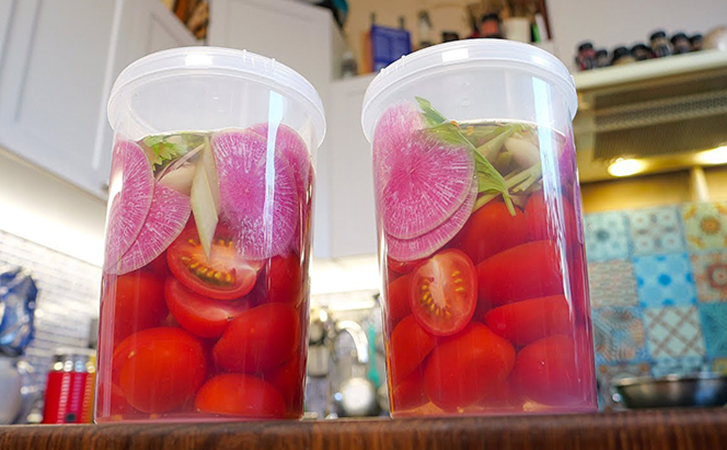 Берем безвкусные водянистые зимние помидоры и за 3 дня делаем их вкуснее летних