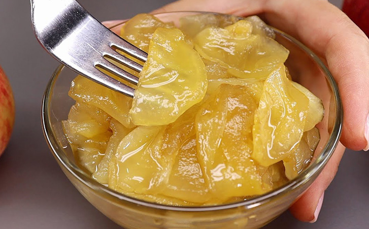 Превращаем сезонные яблоки в десерт-мармелад. Можно есть с чаем, или вместо конфет