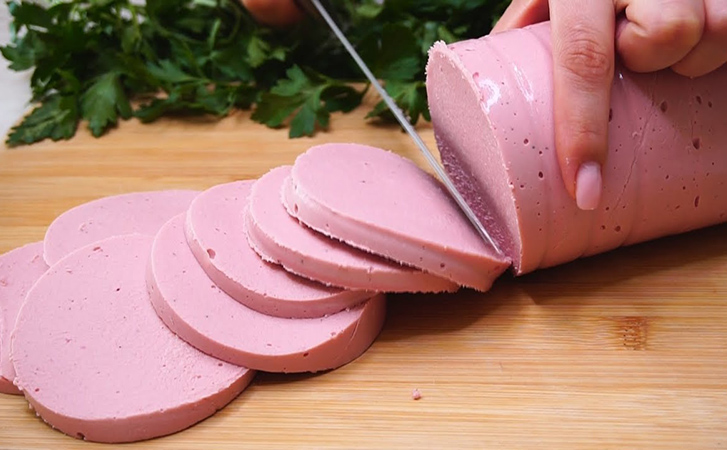 Домашняя колбаса: диетическая, но вкусом как ветчина. Состав полностью натуральный