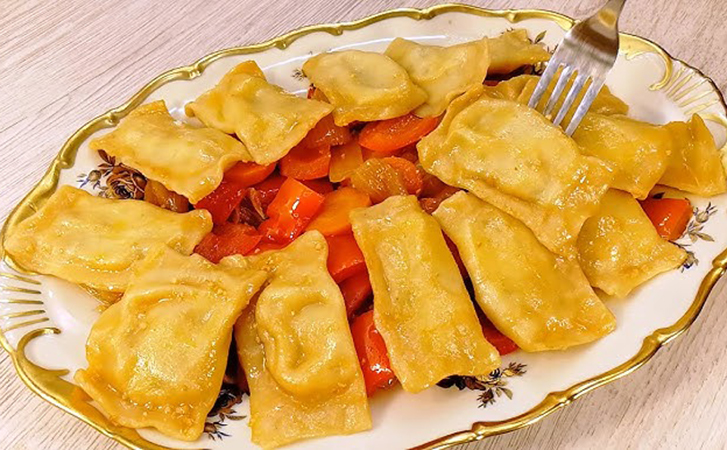 Вареники с картофельной начинкой. Мяса нет, а все равно просят повторить