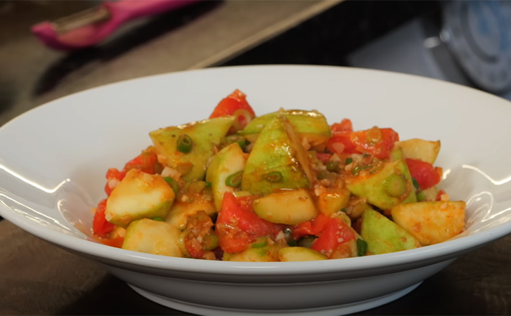 Кабачки, помидоры и чеснок. Рецепт вкуснейшего овощного гарнира
