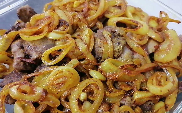 Куриная печень в яблоках. Яркий вкус: просят даже те, кто не любит печенку