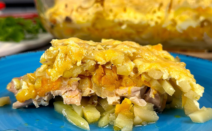 Сочетаем картошку с курицей по-новому: продукты те же, но блюдо на столе уже не узнать