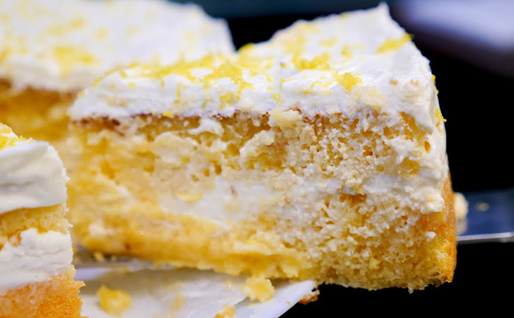 Торты готовятся часами, но «Лимончелло» всего 40 минут. По виду дорогой, а делать проще простого