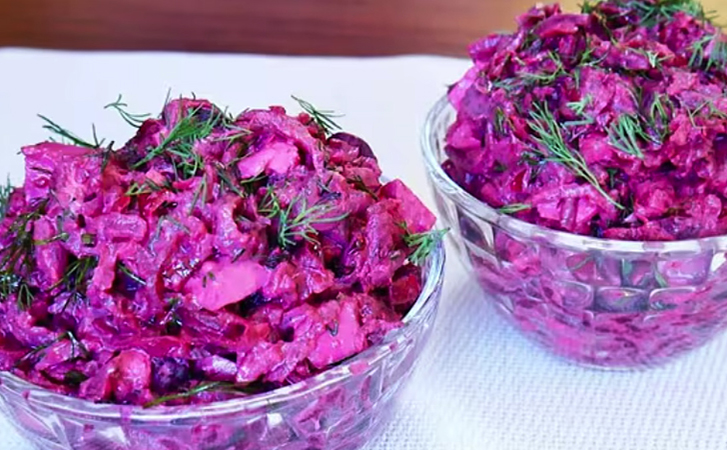 Гениальный салат из свеклы. 10 минут на подготовку и не надоедает очень долго