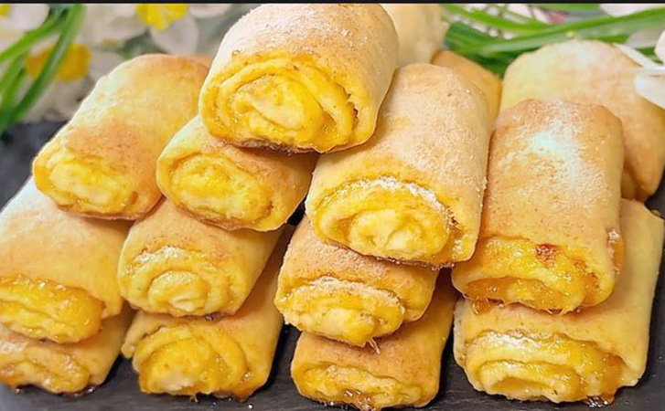 Гора творожных трубочек почти из ничего: легкий рецепт под разные начинки