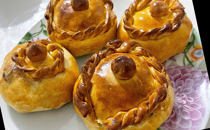 Ужин проще простого, а вкус лучше чем в ресторане. Сытное жаркое в съедобных горшочках