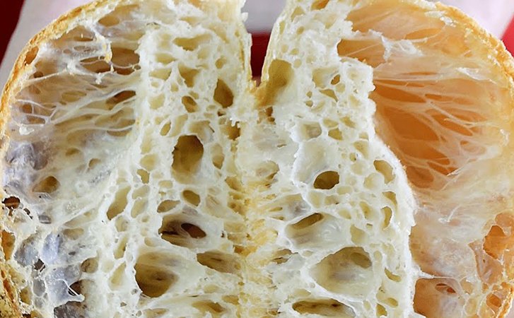 Круглая пористая чиабатта: кулинарный шедевр от итальянских пекарен