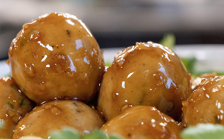 Когда детям надоели котлеты, на выручку приходят фрикадельки. Всегда просят добавку