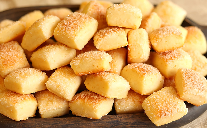 Почти как торт Наполеон, но только порционный. Слоеные «Наполеончики» к чаю