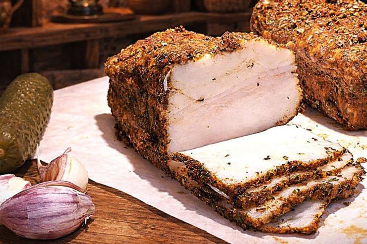 Нежнейшее сало, тает как масло. Делаем деликатес из простых продуктов