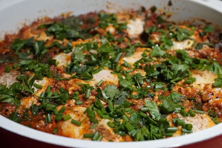 Яичница «Тбилиси». Вкуснее, чем знаменитая шакшука, а готовить проще