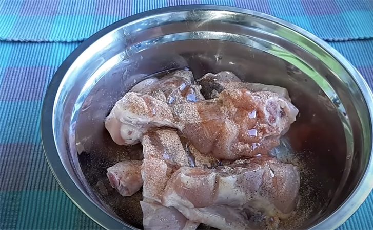 Курица по-кабардински: мясо становится таким нежным, что нож не нужен