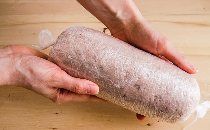 Превращаем килограмм мяса в батон Докторской колбасы. Готова к подаче на стол за 2 часа