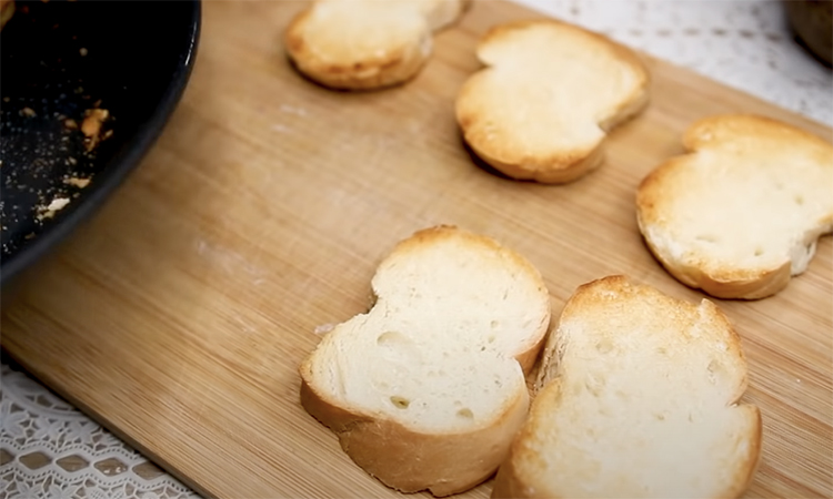 Хлеб в духовке без масла