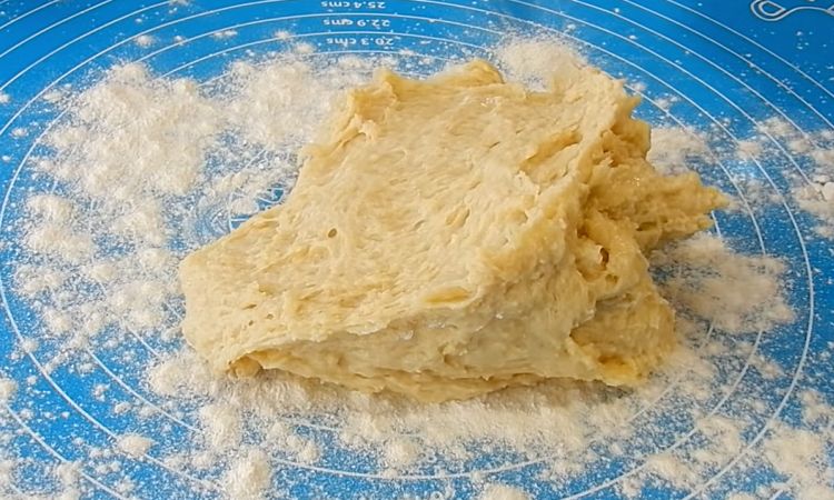 Домашний хлеб с сыром и чесноком: привлекательная альтернатива обычному хлебу в повседневном меню