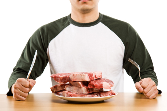 Почему нельзя есть сырое мясо