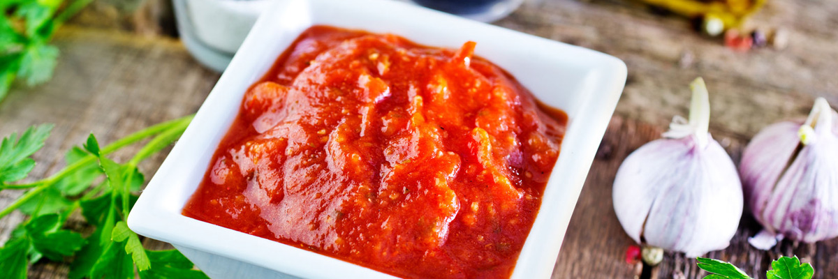 Делаем томатную пасту из магазина вкуснее за 2 минуты: становится почти ресторанной