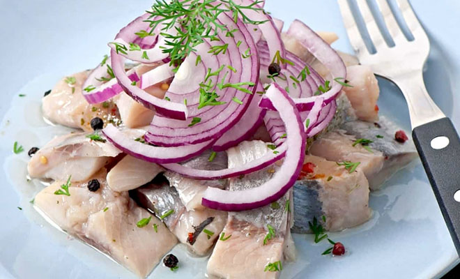 Рецепт дня: салат из селедки 